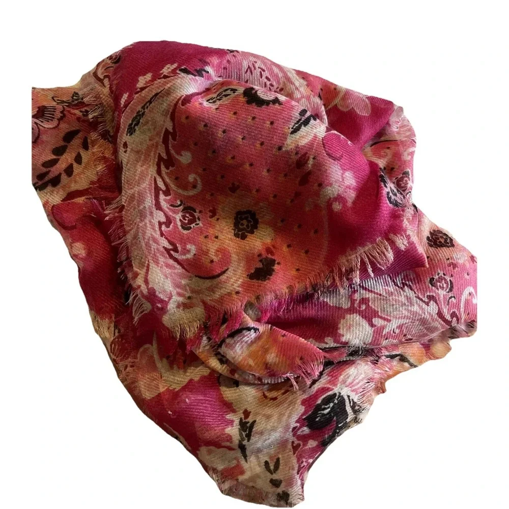 Chico's Women's Square Scarf‎ Pink Paisley Print Chic 40